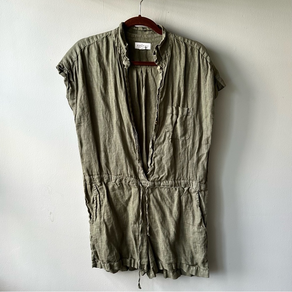 Velvet by Graham & Spencer Olive Romper - S